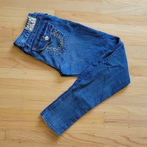 True Religion size 30 skinny straight 32" inseam stretchy denim.